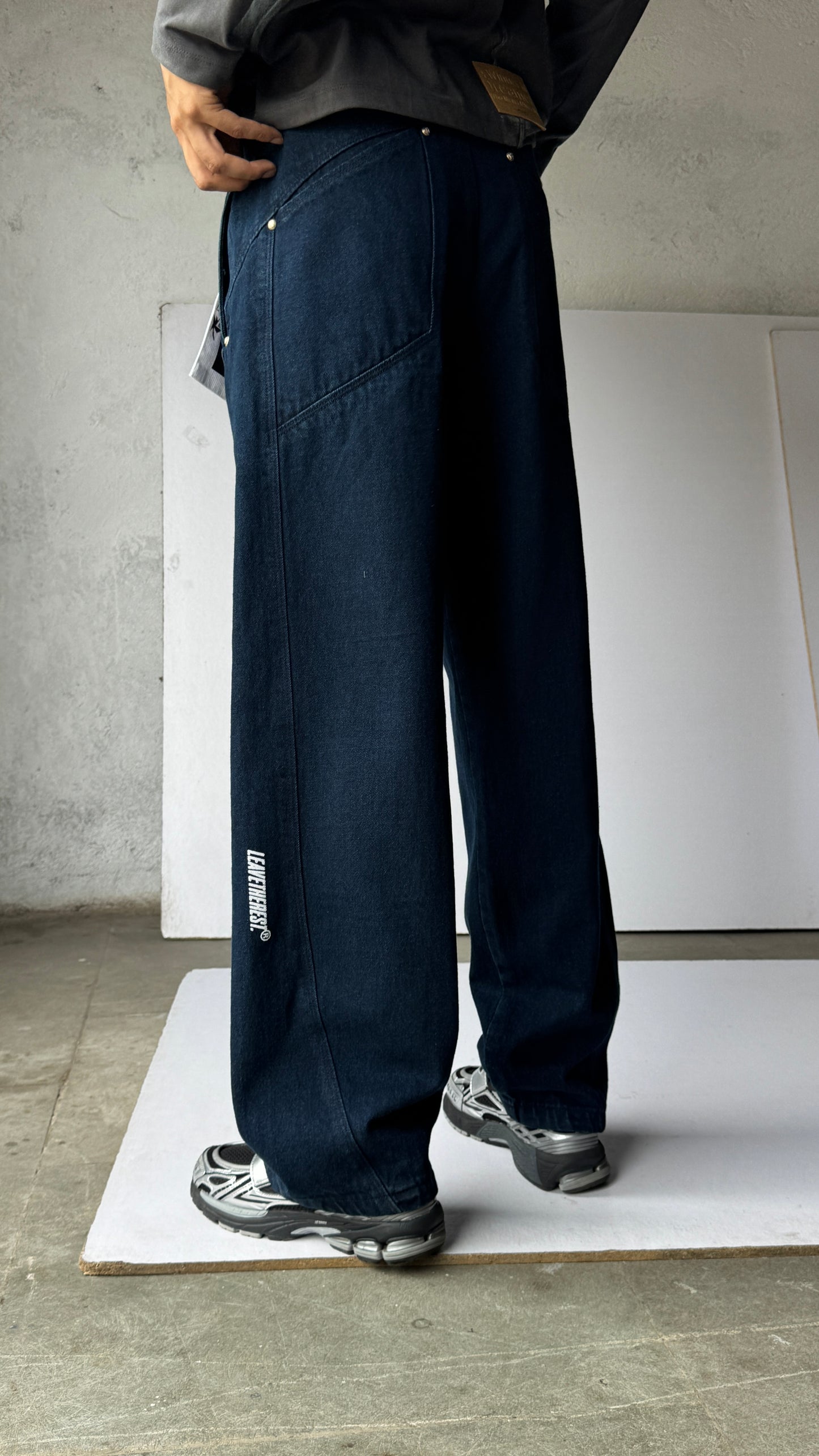 B4 Curved-Indigo - RTW