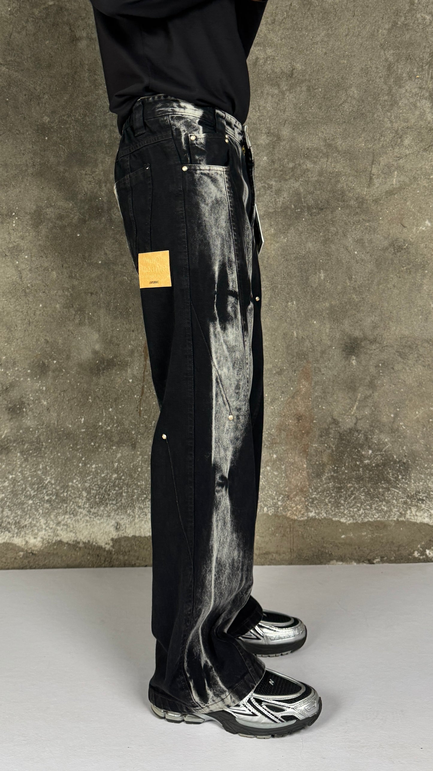 Waves Panelled-Shibori Black - RTW