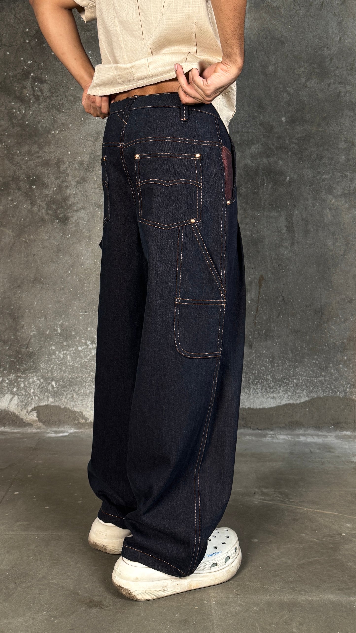 Double Pleats Masti-Raw Cola. - MTM