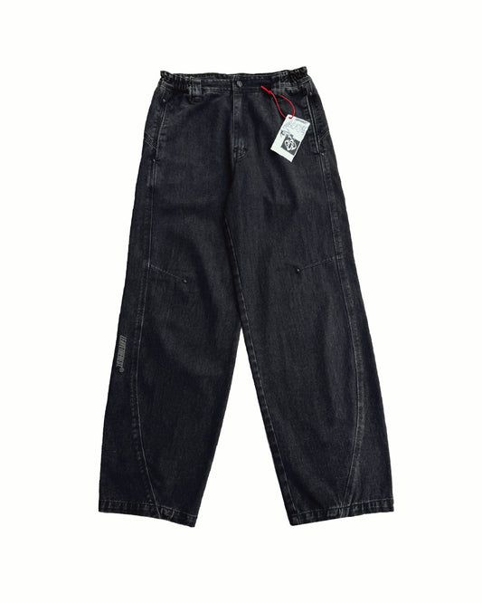 B4 Curved-Black - RTW