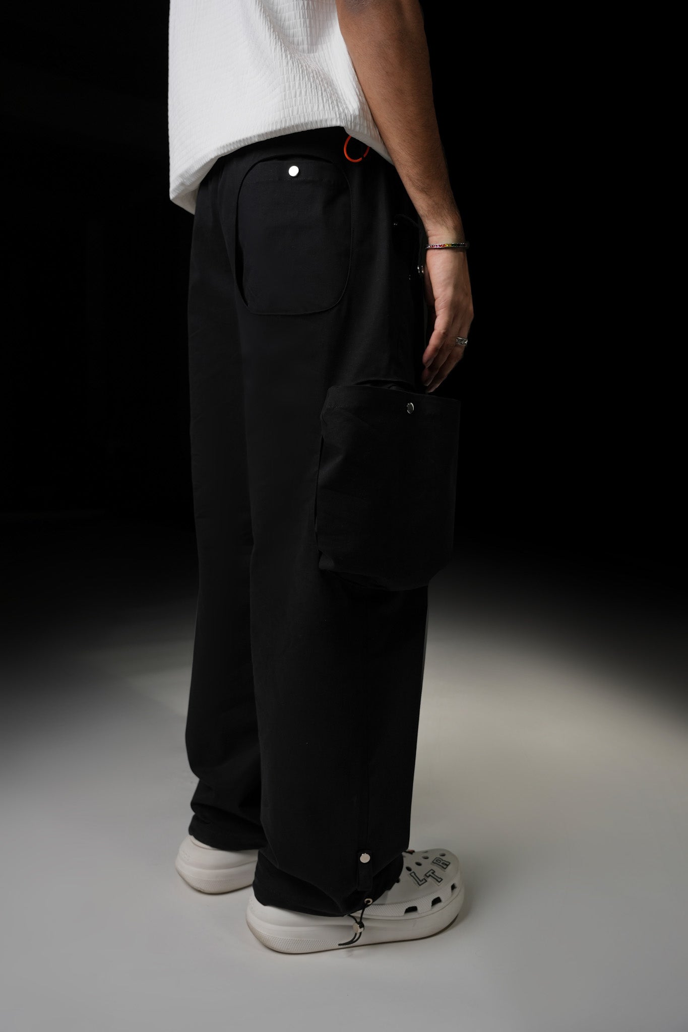 Pop Out Parachute Pant-Black - MTM