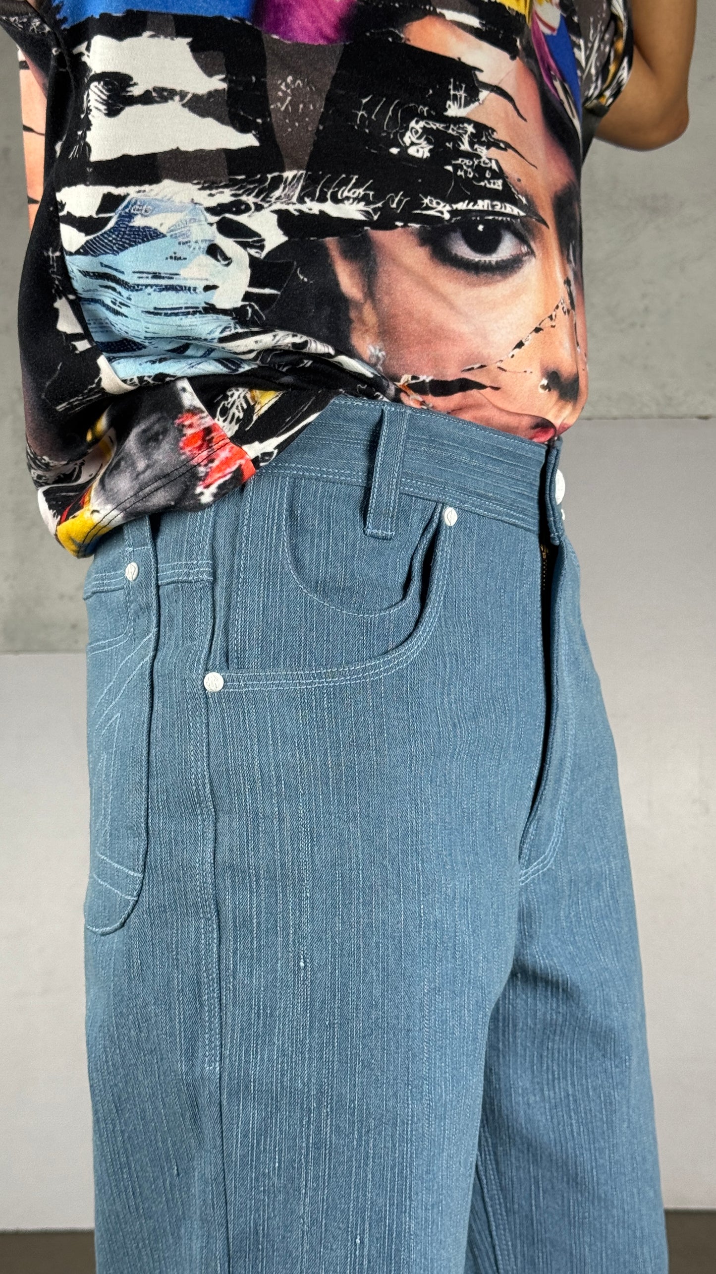 Raw Mid sky jeans masti flared pharrel - RTW