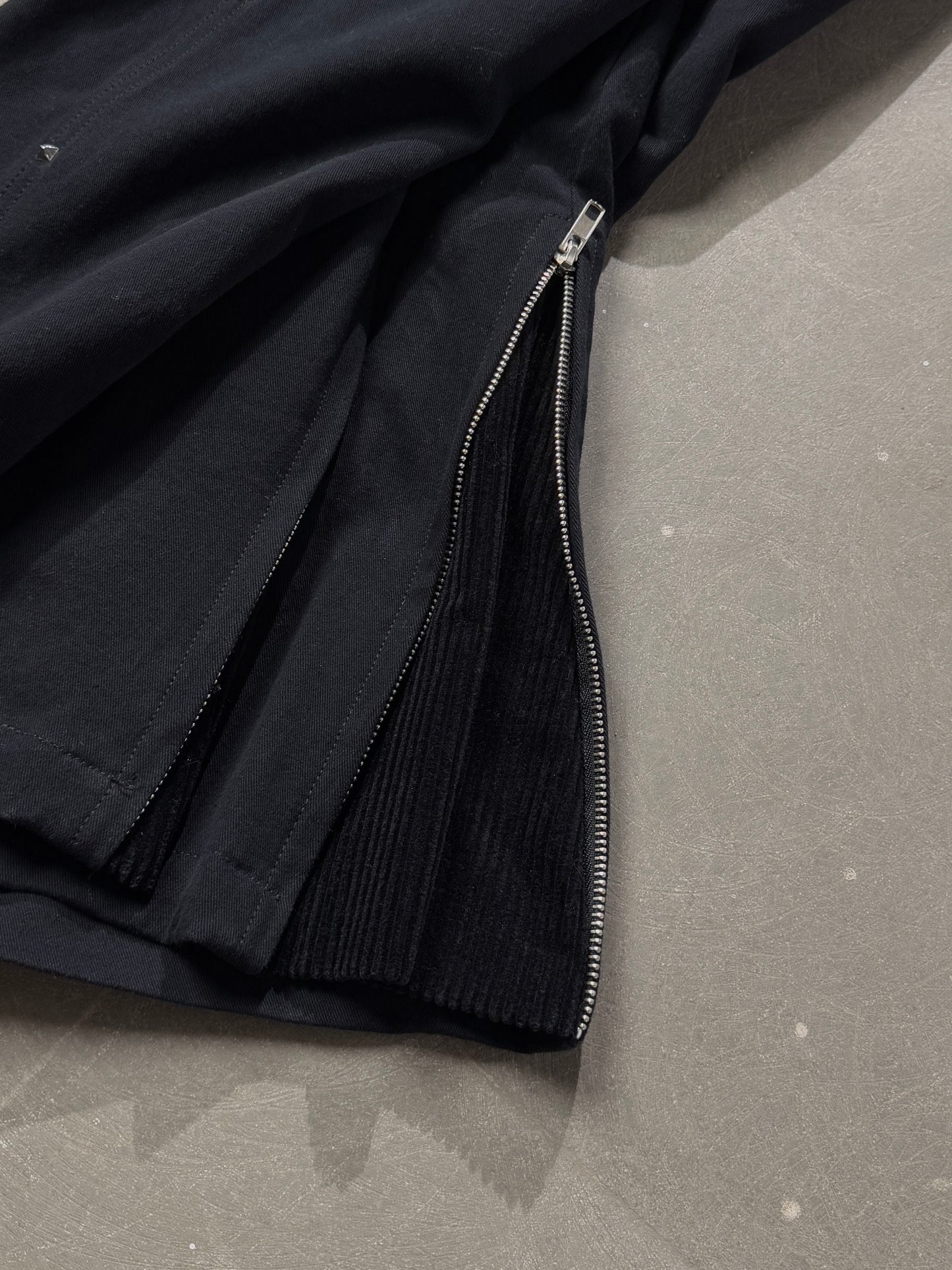 Sagging Jeans-Black - MTM