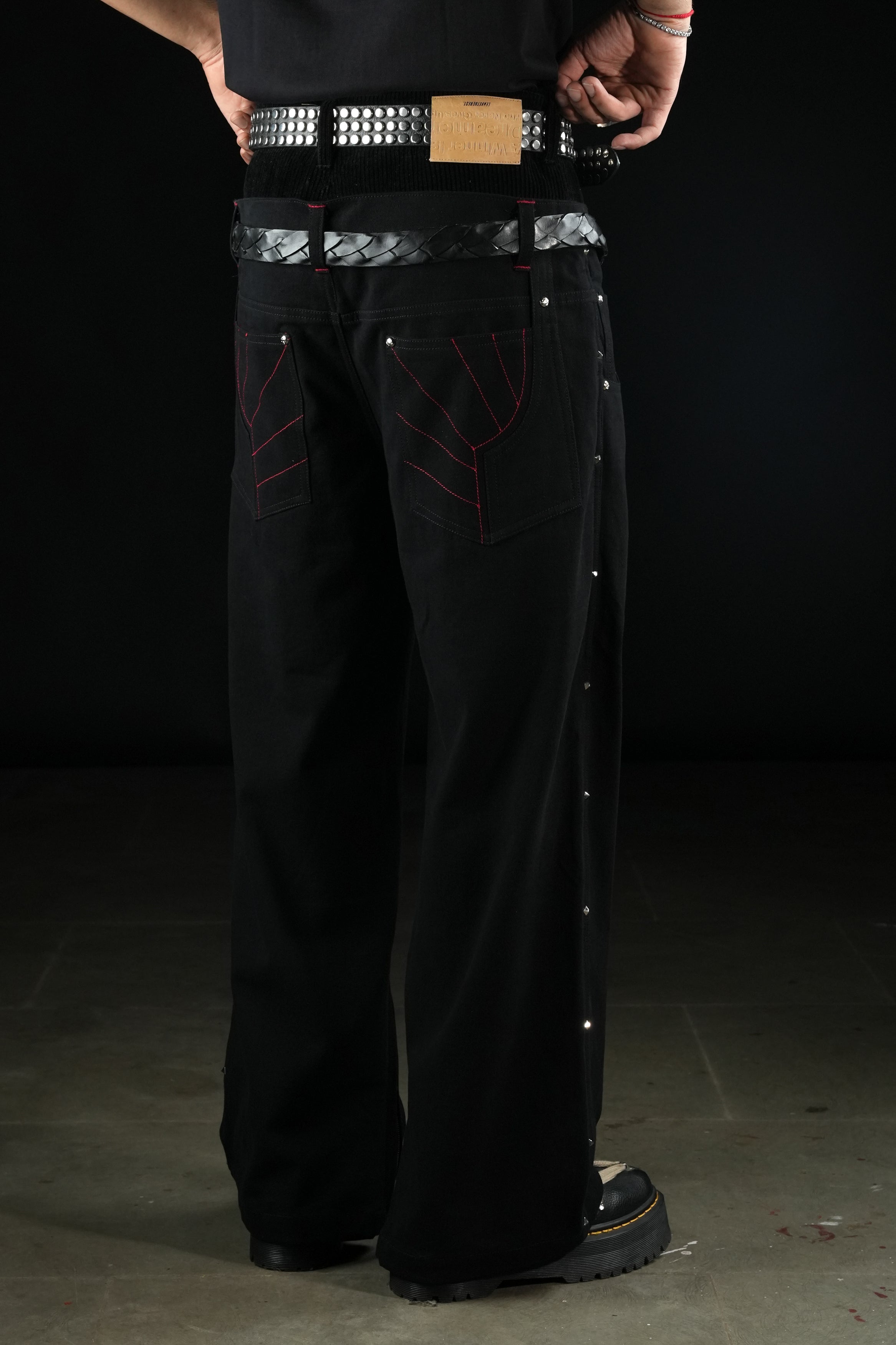 Sagging Jeans-Black - MTM