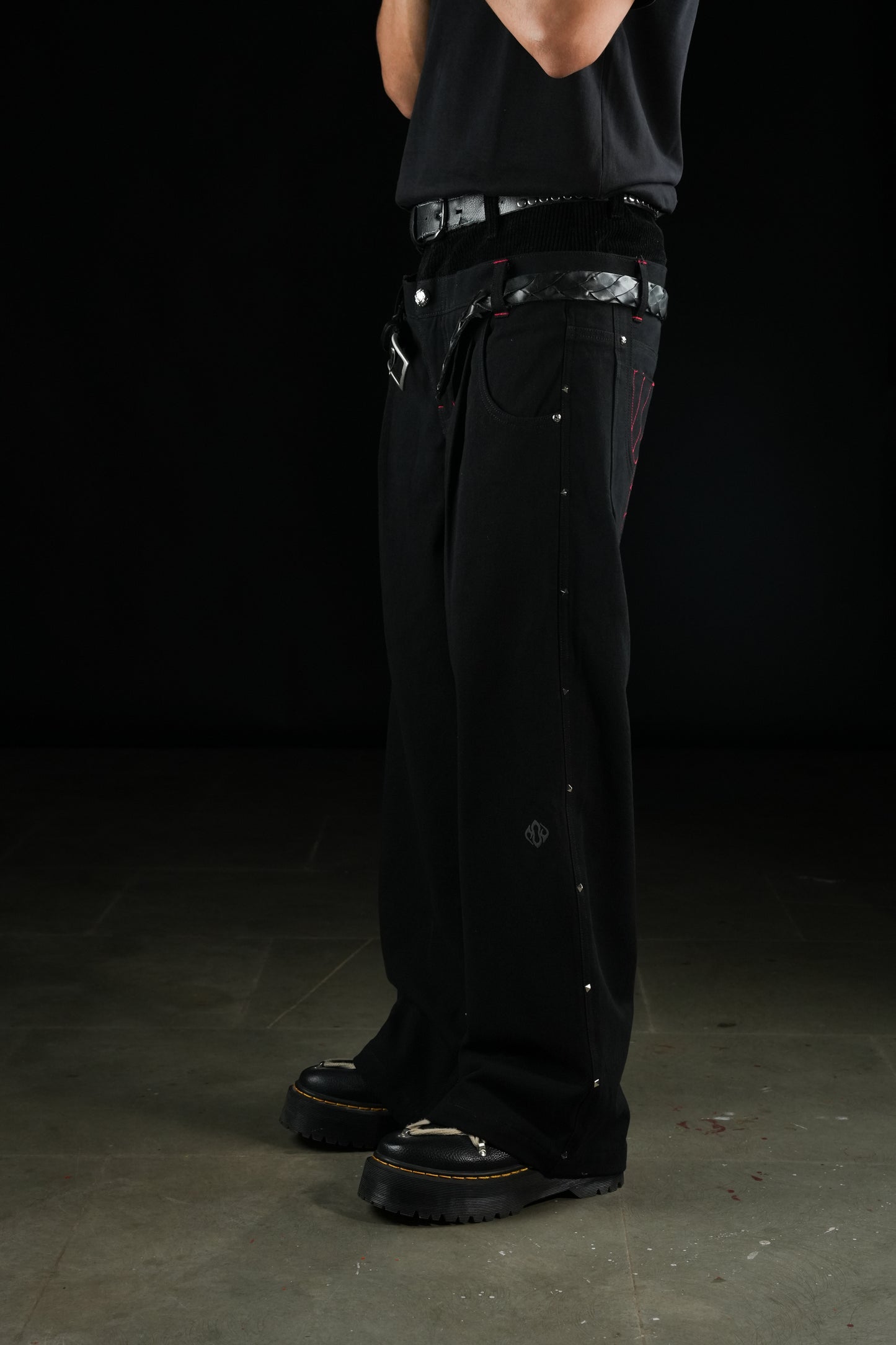 Sagging Jeans-Black - MTM