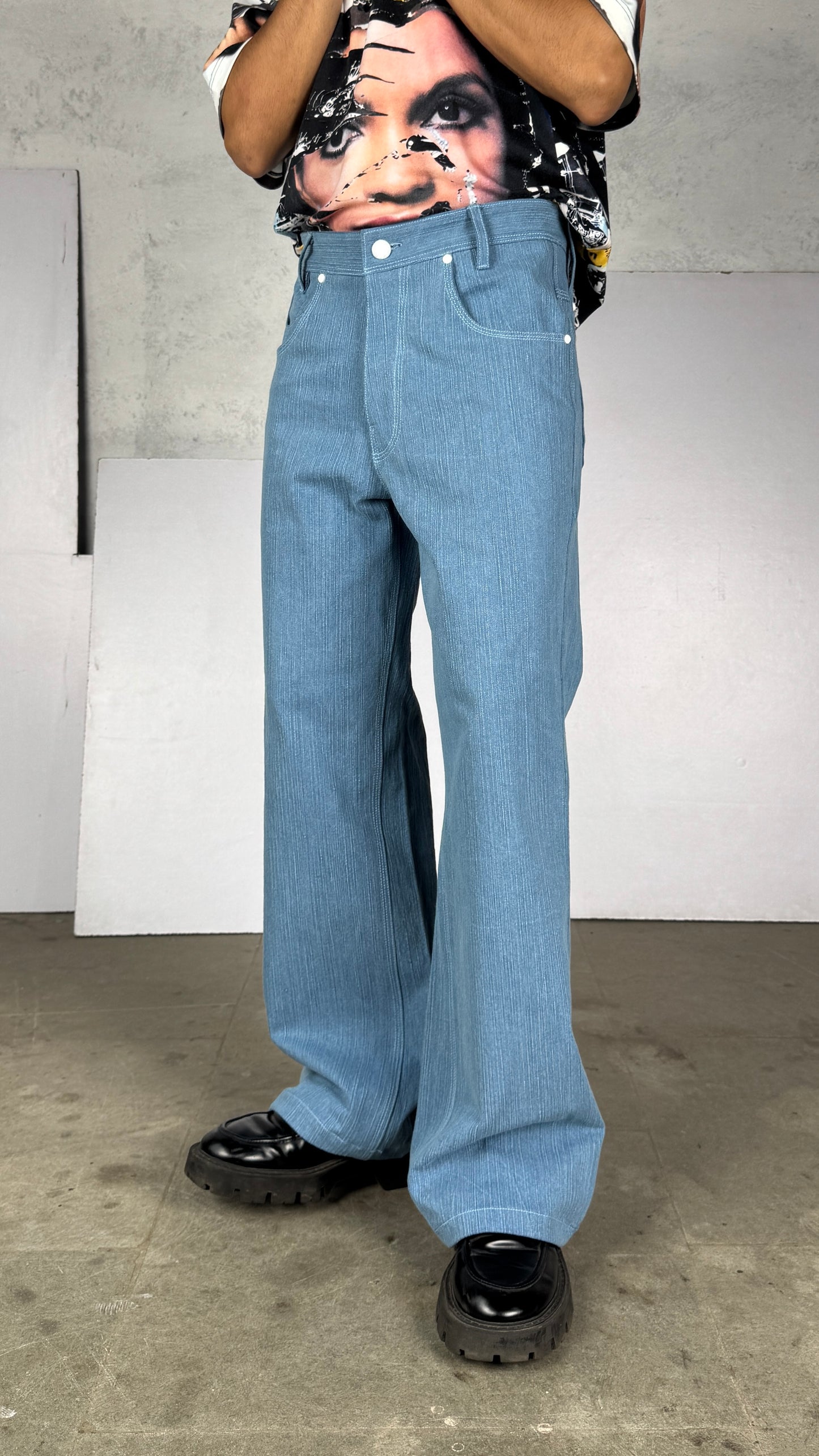 Raw Mid sky jeans masti flared pharrel - RTW