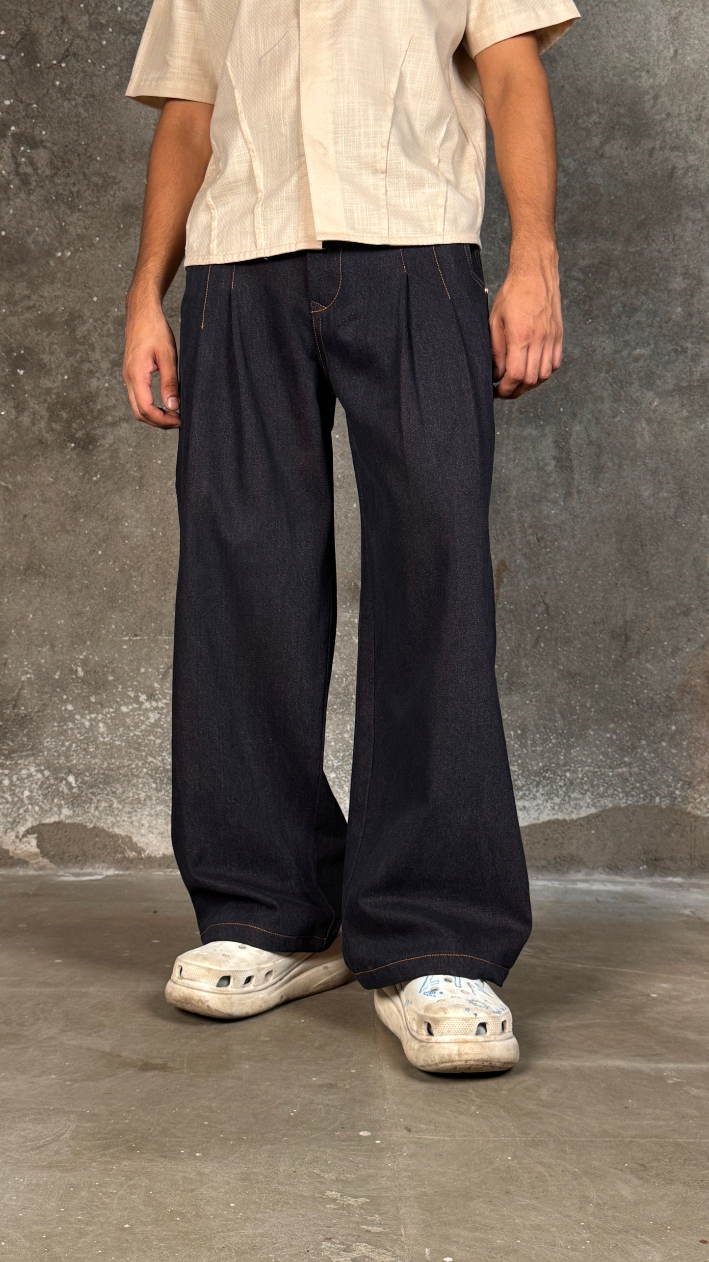 Double Pleats Masti-Raw Cola. - MTM