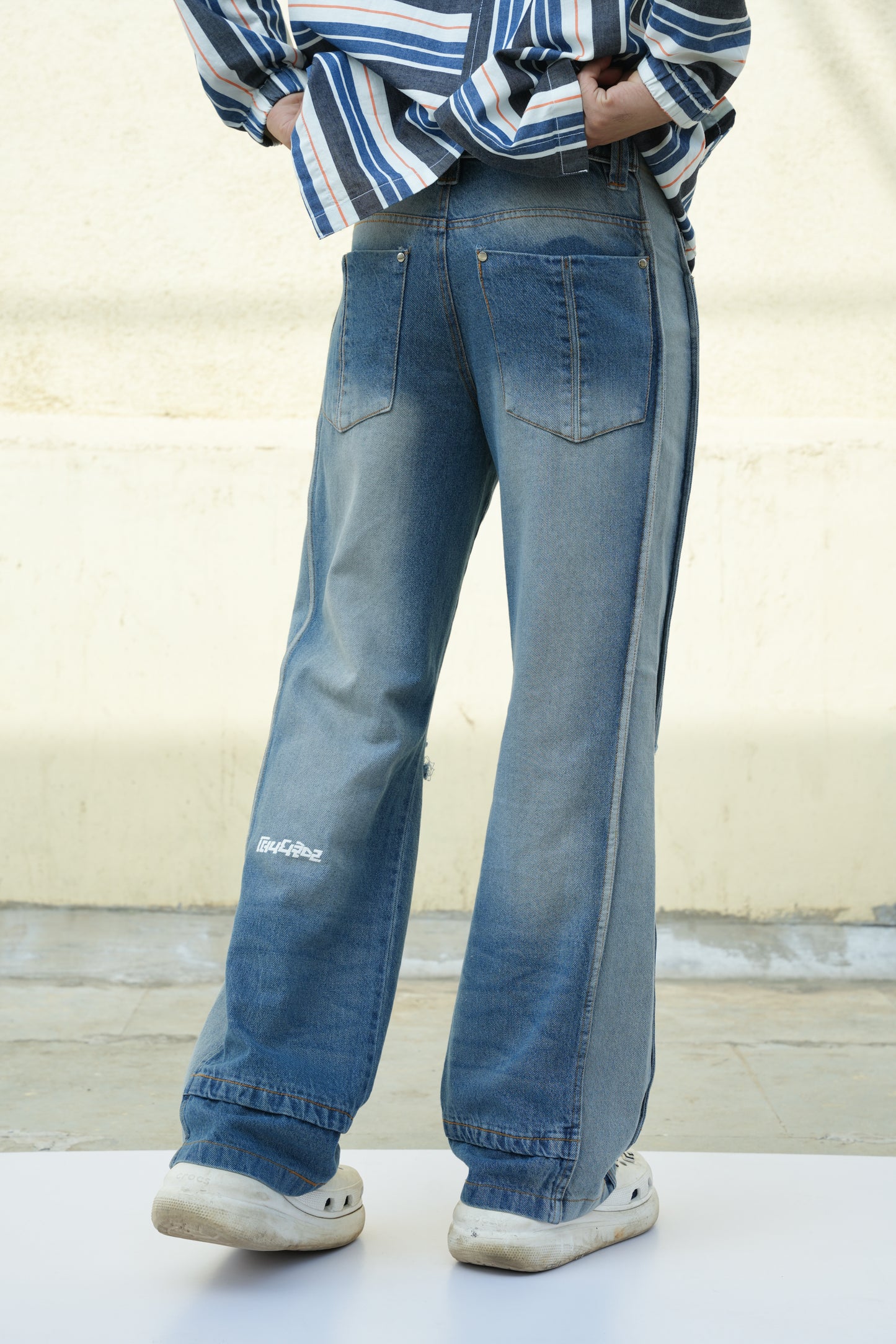 Ripped Knees Jeans On Jeans-Bluish - RTW